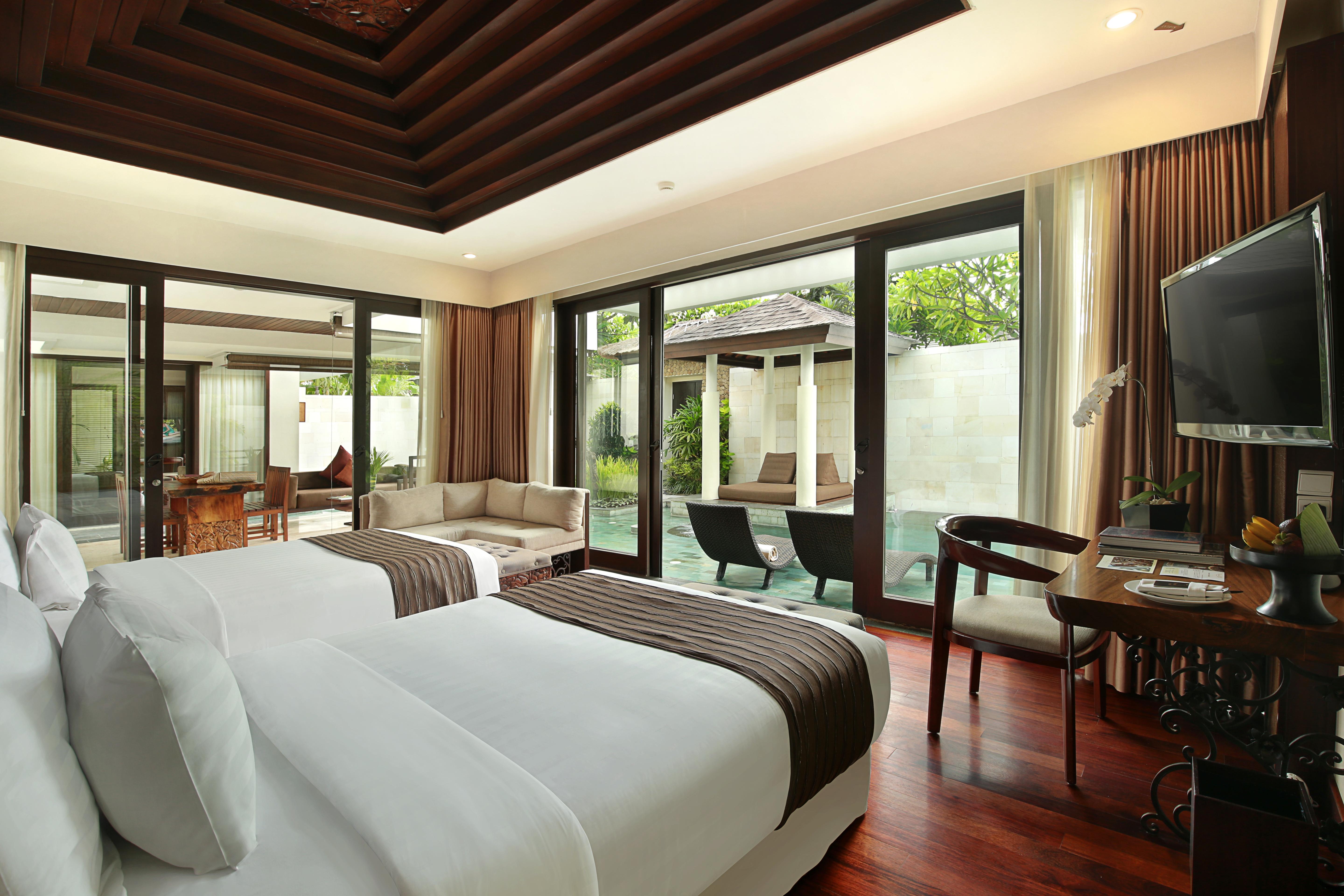 The Seminyak Beach Resort & Spa Exteriér fotografie A bedroom at the resort