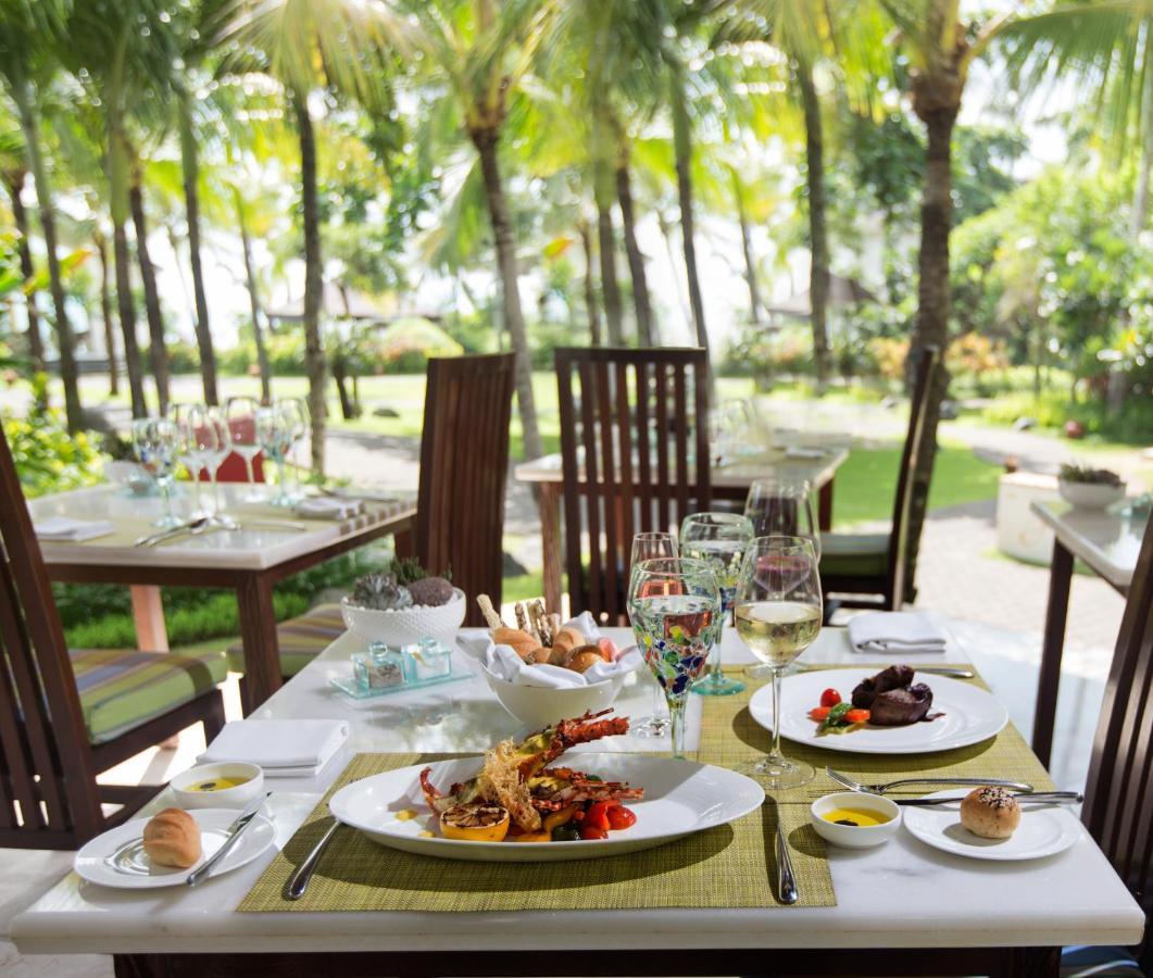 The Seminyak Beach Resort & Spa Exteriér fotografie A table set for fine dining
